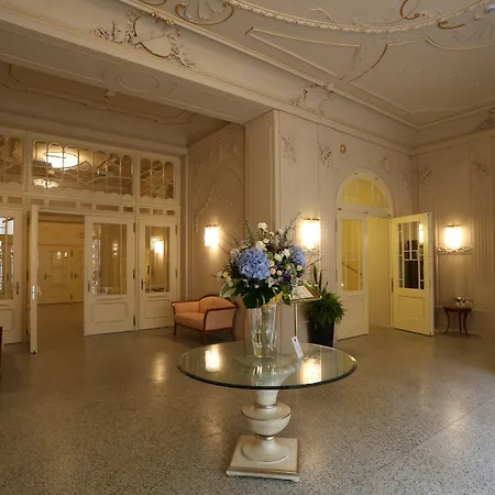 Grandhotel Ambassador Narodni Dum 4*