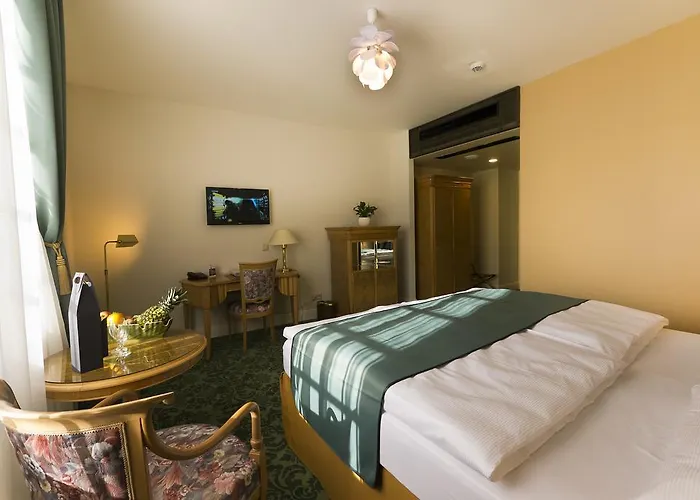 Grandhotel Ambassador Narodni Dum Отель Карловы Вары