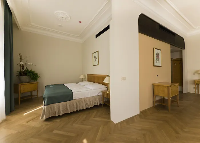 Grandhotel Ambassador Narodni Dum Карловы Вары