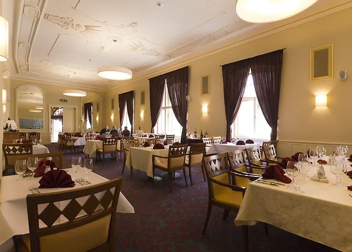 Grandhotel Ambassador Narodni Dum 4*
