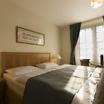 Grandhotel Ambassador Narodni Dum カルロヴィ・ヴァリ
