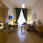 ホテル Grandhotel Ambassador Narodni Dum