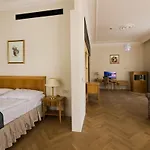 Grandhotel Ambassador Narodni Dum ホテル