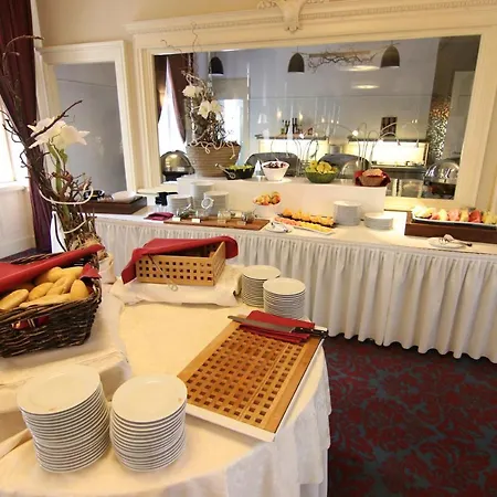 Grandhotel Ambassador Narodni Dum Отель Карловы Вары